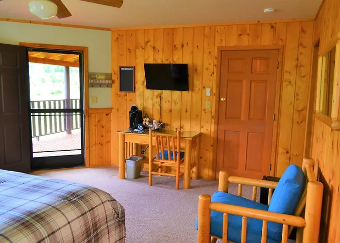 Twin Peaks Guest Ranch