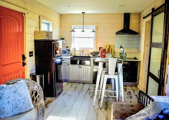 The Offbeat Oasis By The Marsh With Hunting Island Beach Pass