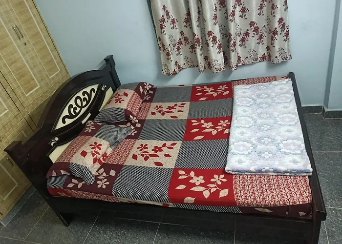 Advik Homestays