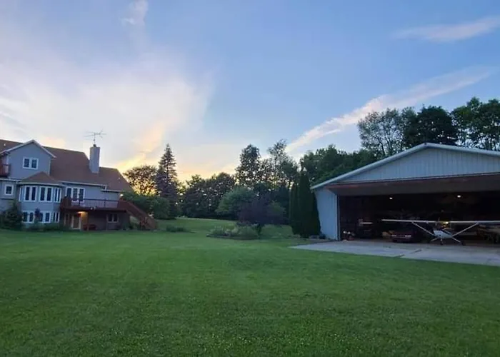 House On Grass Runway With Fly-In/Fly-Out Access