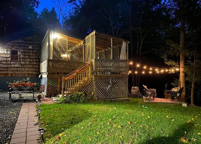 Peaceful Gateway To Island Creek Cottage