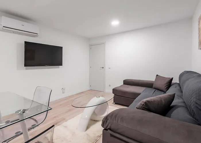 Free Parking, Casa Independiente Madri