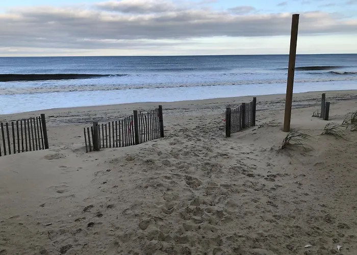 Blackbeard'S Retreat - Historic And Pet Friendly Cottage
