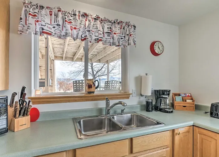 Off-Road Adventure Hub! Aurora Apt W/ Trail Access