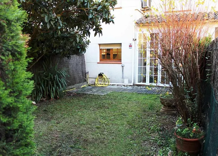 Vacaciones En Maresme Casa Para 7 Personas Sant Iscle De Vallalta