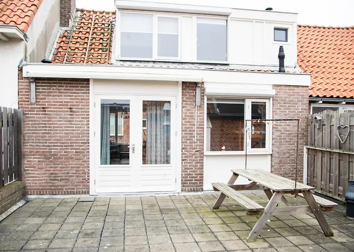 huisje de Strandjutter Katwijk aan Zee