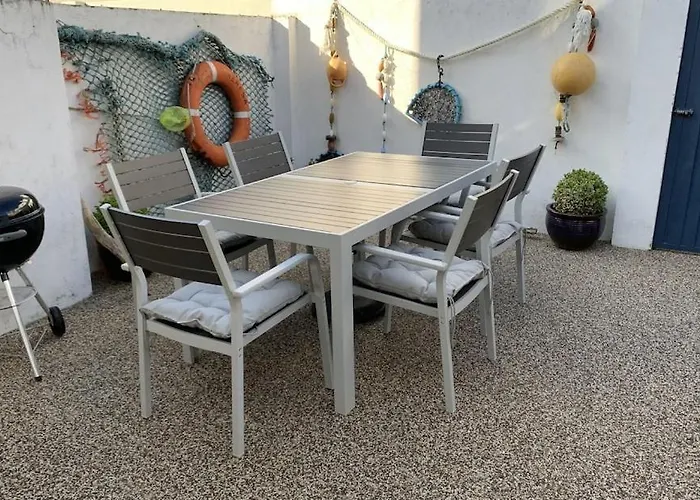 Seasalt Cottage - Modernised Traditional Cottage, Sleeps 5,Short Walk To Beaches, Town, Amenities