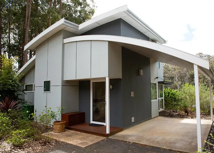 Silkwood Estate