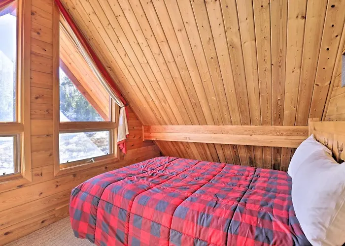 1 Mi To Granby Ranch: Family-Friendly Cabin!