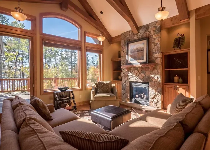 Lakefront Retreat At Giants Ridge: Golf, Hike, Ski