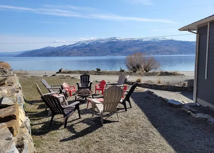 Lakeview Peachland