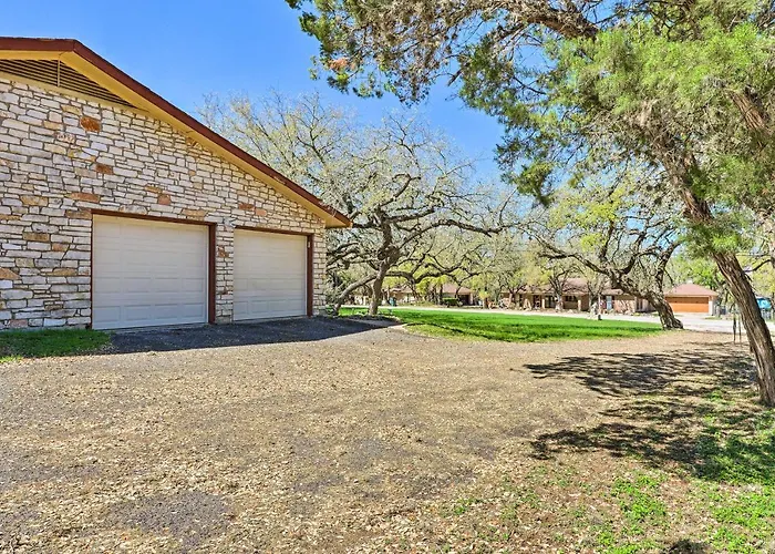 San Marcos Vacation Rental: 4 Miles To Downtown!