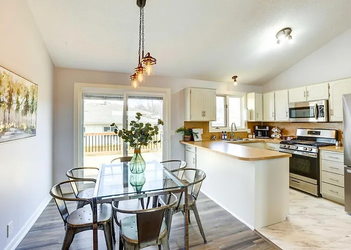 Pet-Friendly Omaha Vacation Rental W/ Deck!