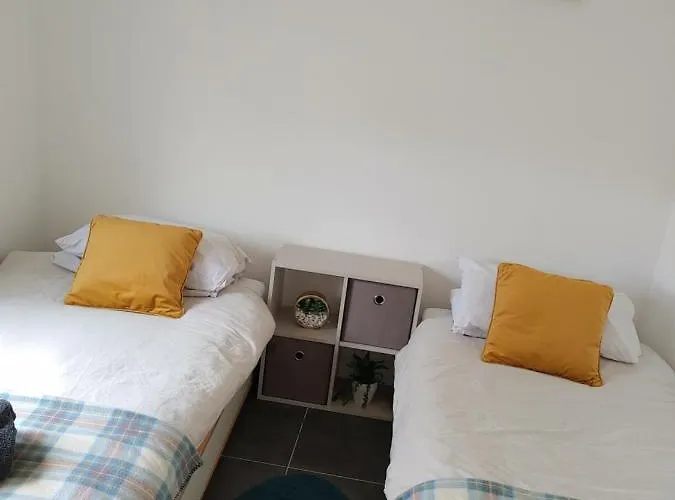 Cosy 2 Bedroom Croft Cottage With Beautiful Views