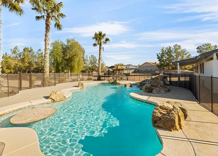 Spacious Desert Getaway!