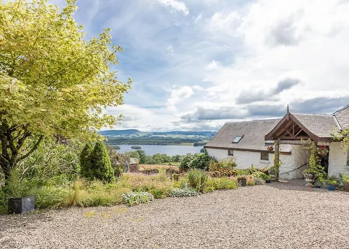 The Stable - Cottage With A Spectacular Lake View
