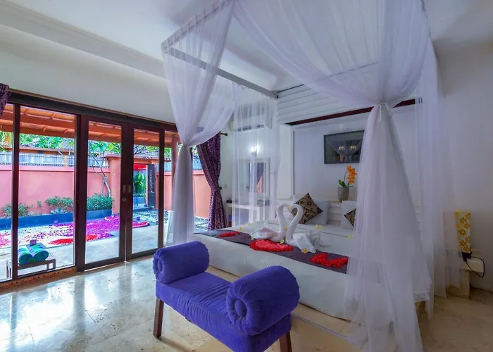 Honeymoon Villa Yang Berjarak 5 Menit Dekat Beach Walk Kuta
