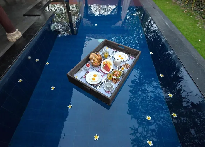 Honeymoon Villa Yang Berjarak 5 Menit Dekat Beach Walk Kuta