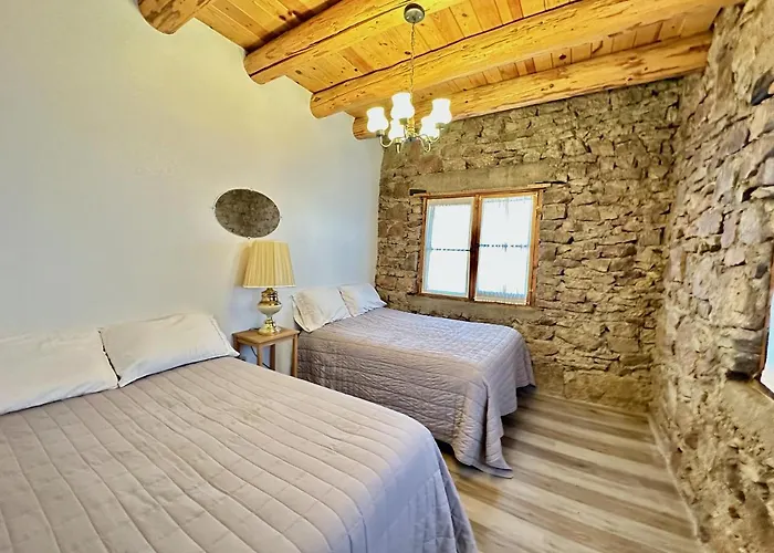 Stone House Lodge