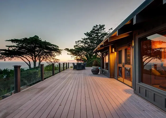 5 Acres Pool/Spa, Walk To All Big Sur Has To Offer