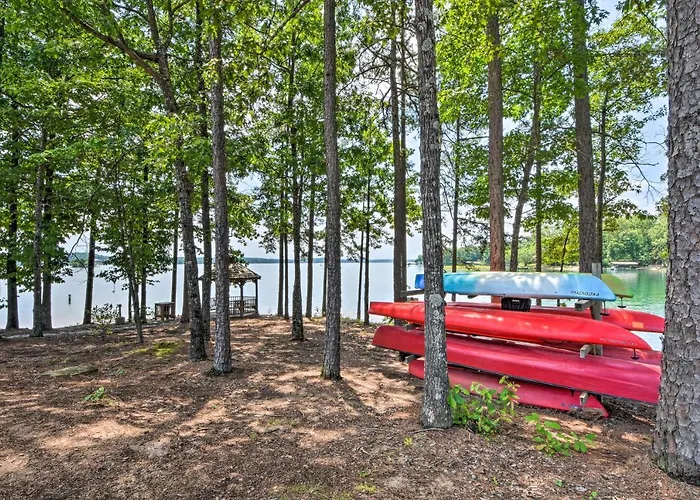 Lake Keowee Condo: Resort Pools & Lake Access!