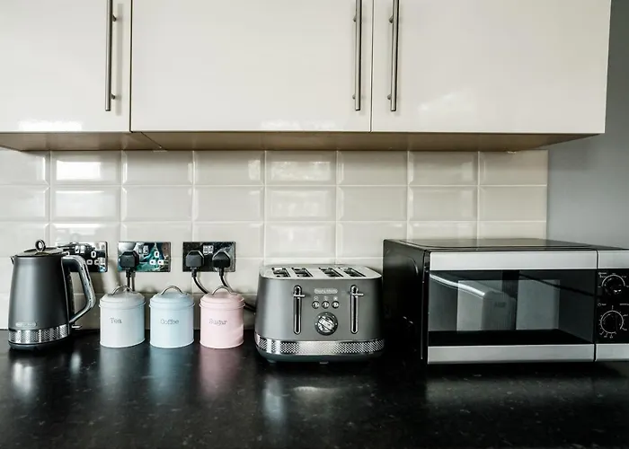 Harrow Road Stay Central+Parking