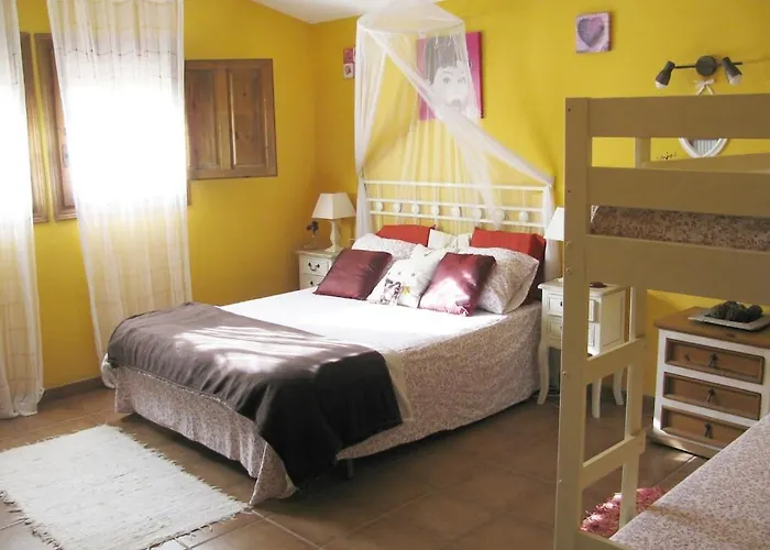 Preciosa villa cerca playa Gran jardín piscina privada vallada y barbacoa Wifi