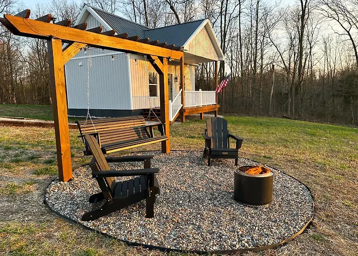 Cozy Cottage On 250 Acre Dairy Farm Near Ark