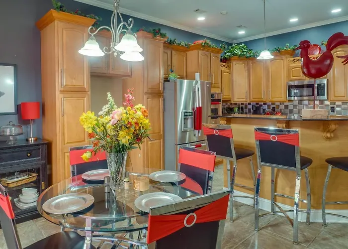 Natchez Vacation Rental, Close To Historic Parks!