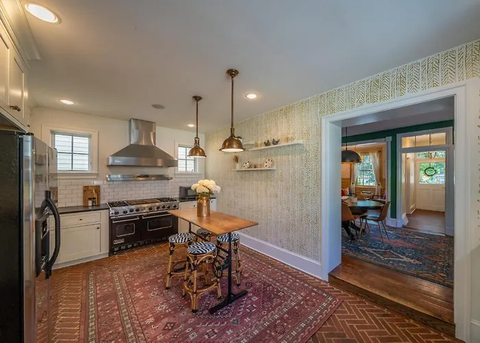 The Walton House - Historic 3Bd 2 5Ba With Parking