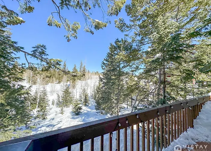 Woodchuck Cabin