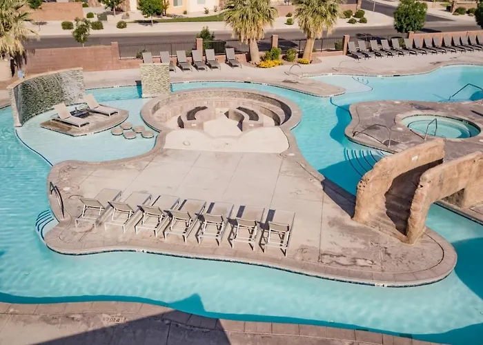 The Pad Spacious Luxury Retreat Sleeps 23, Private Pool, Spa, Game Room And More