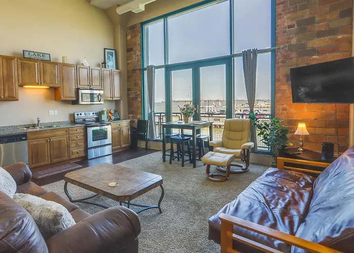 Waterfront Sandusky Vacation Rental: Downtown!