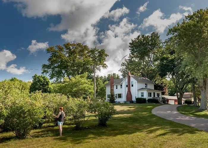 Blue Vieira Cottage
