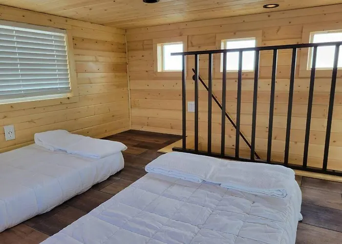 081 Tiny Home Nr Grand Canyon South Rim Sleeps 8