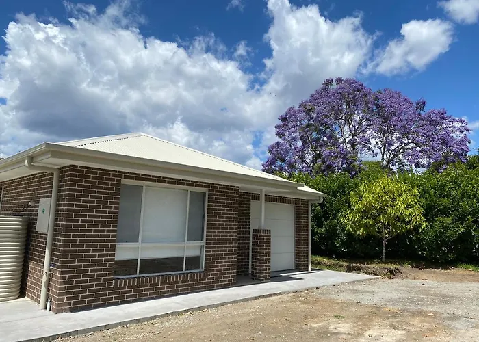 Camellia Cottage Farm Stay