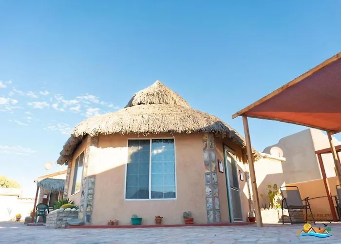 1-Bedroom Beach Studio - Serene Getaways.