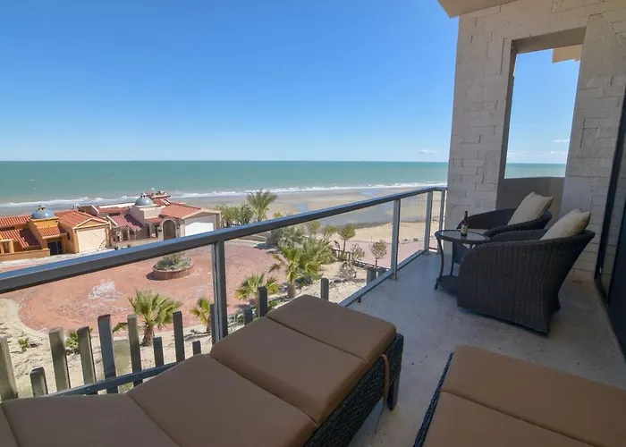 Casa Playa Vista | 3Br/2.5Ba Vacation Home | La Hacienda