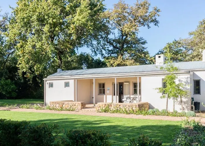La Chataigne Wines & Guest Cottages