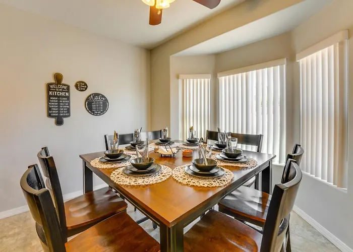 Beautiful Bullhead City Home Rental W/ Yard!