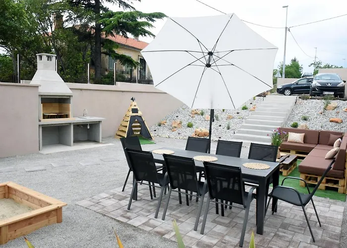 Commodious House In Rijeka With 5 Bedrooms
