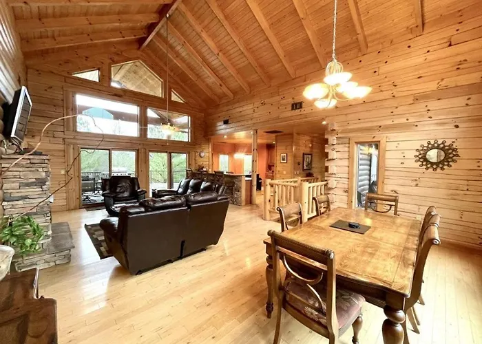Grand View Home With 360 Degree Mountain View
