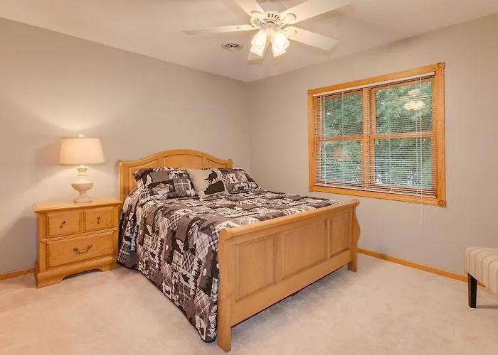 Lakefront Home, Lake Views, Casual Elegance, Scrapbooking!