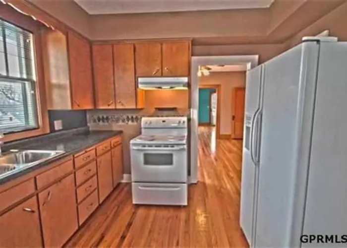 Home Near Zoo/College World Series/Downtown