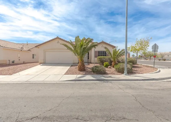 Beautiful Spacious Single Story Vegas Home Las Vegas