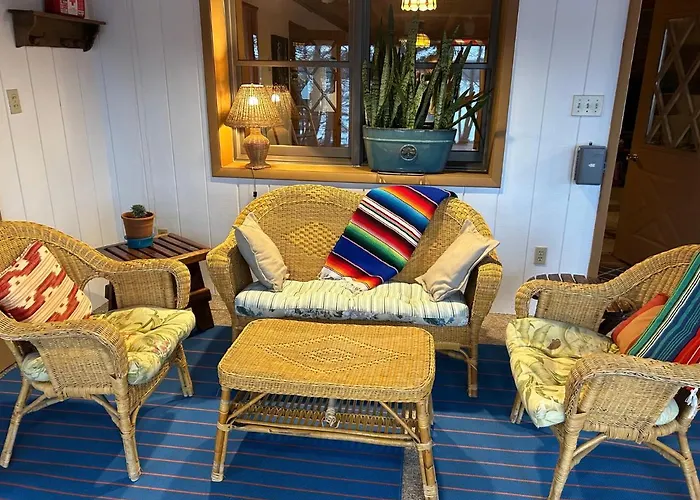 Lakefront Cabin Pvt Beach And Dock - Sunset Marina
