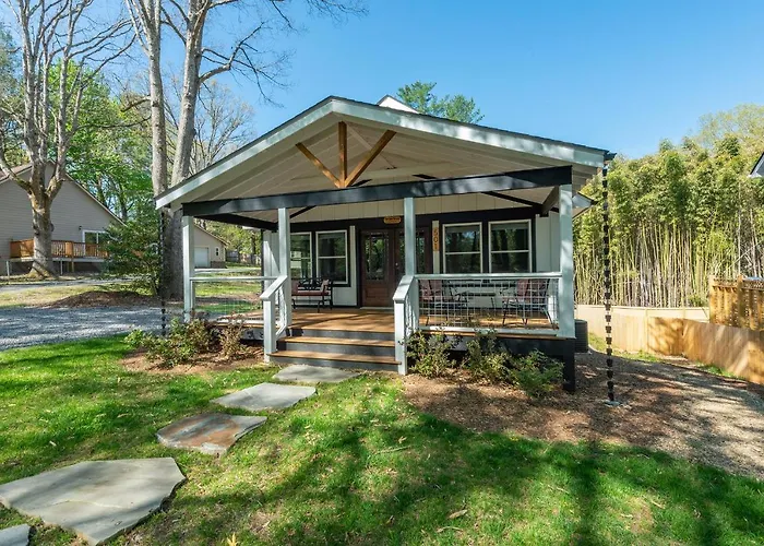 Blue Heron Bungalow 5 Min To Downtown Black Mtn