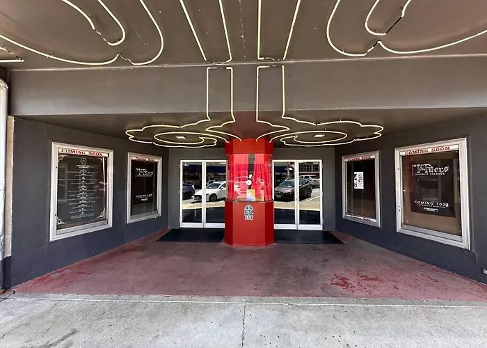 The Alfred, Downtown Chehalis