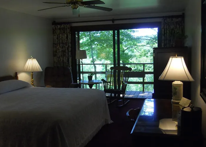 Howard House Lodge