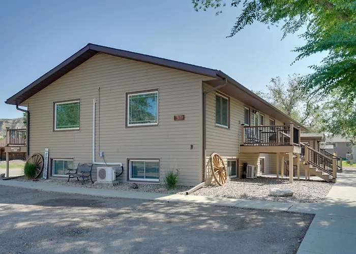 Sacajawea Suite Of Dakota Place Lodge In Medora!
